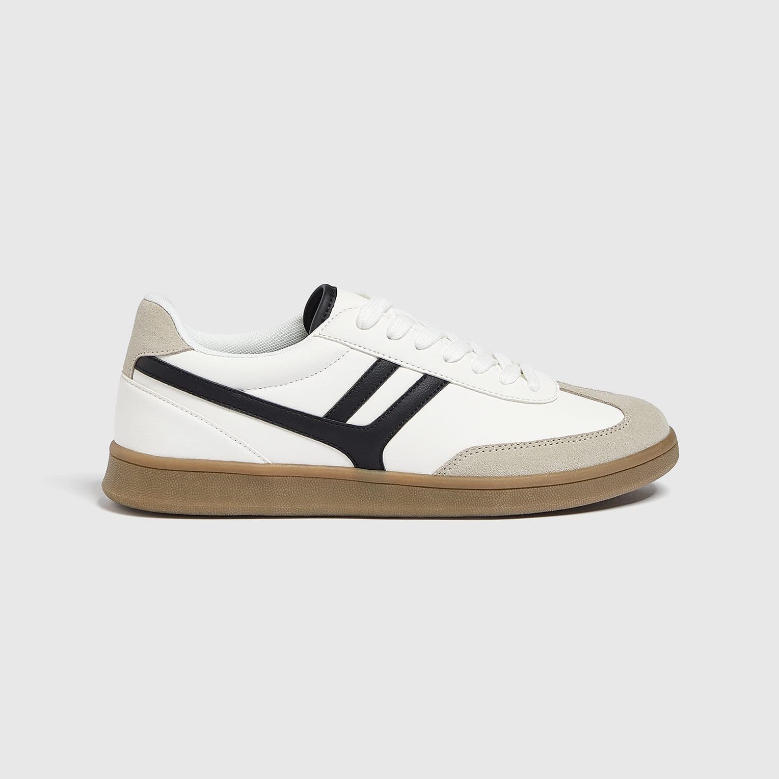 عکس کفش مردانه پول اند بیر – مدل 2242/140/001 عکس کفش مردانه پول اند بیر – مدل 2242/140/001