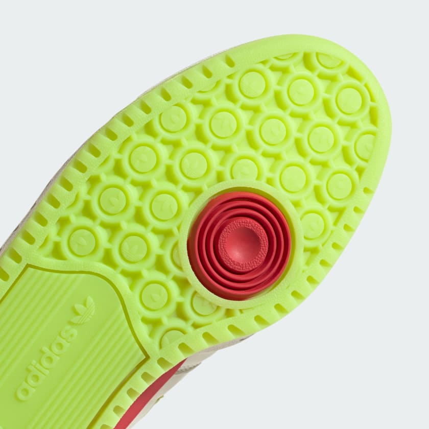Forum_Low_x_The_Grinch_Shoes_White_ID3512_41_detail