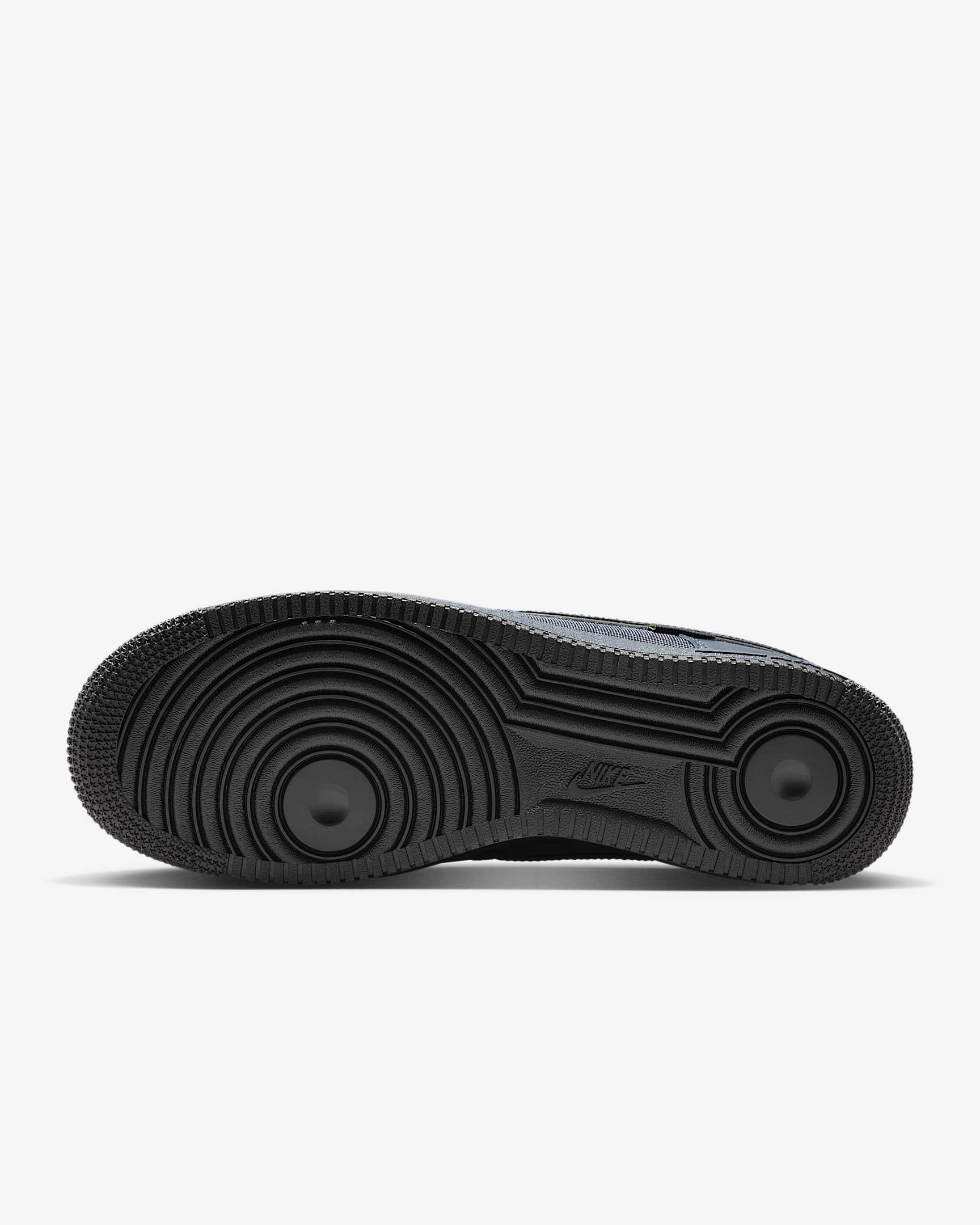 NIKE+AIR+FORCE+1+'07+LV8 (1)