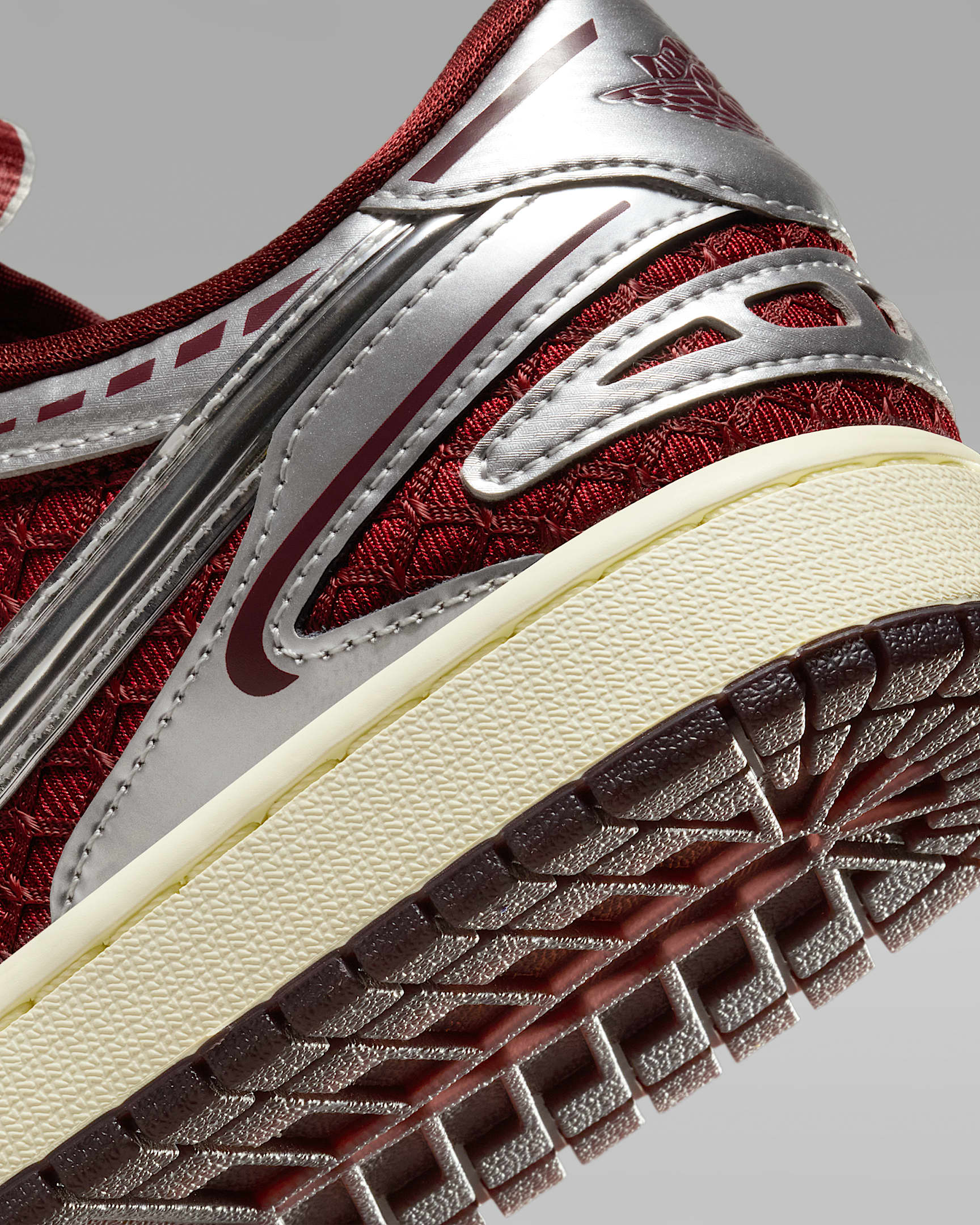 WMNS+AIR+JORDAN+1+MM+LOW+V3 (6)