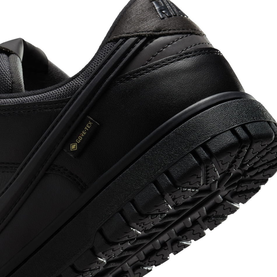nike-dunk-low-gore-tex-erkek-sneaker-ayakkabi-hq2053-001-209350-69-B